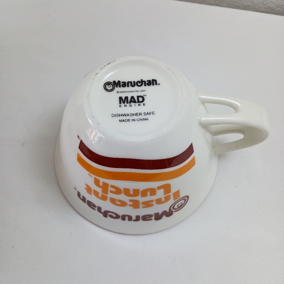 Maruchan Ceramic Ramen Noodle Soup Mug With Spoon Set NIB White Burgundy Rare - Picture 6 of 8